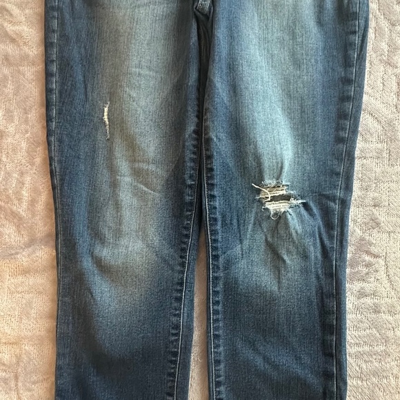 Old Navy Rockstar Jeans - Picture 2 of 5